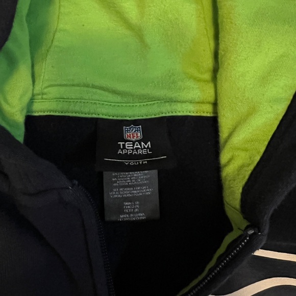 Kids Seattle Seahawks Zip Up Hoodie - Picture 2 of 2